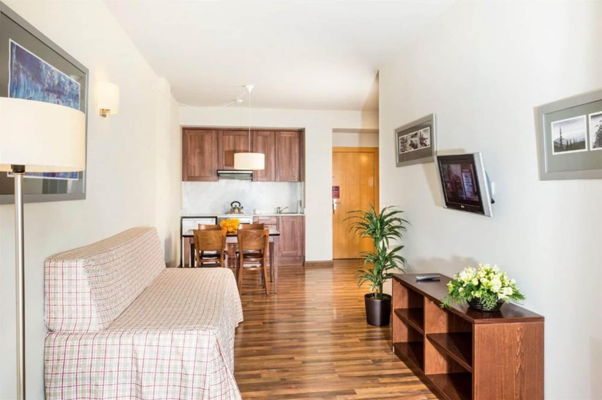 Guitart La Molina Aparthotel & Spa Eksteriør billede