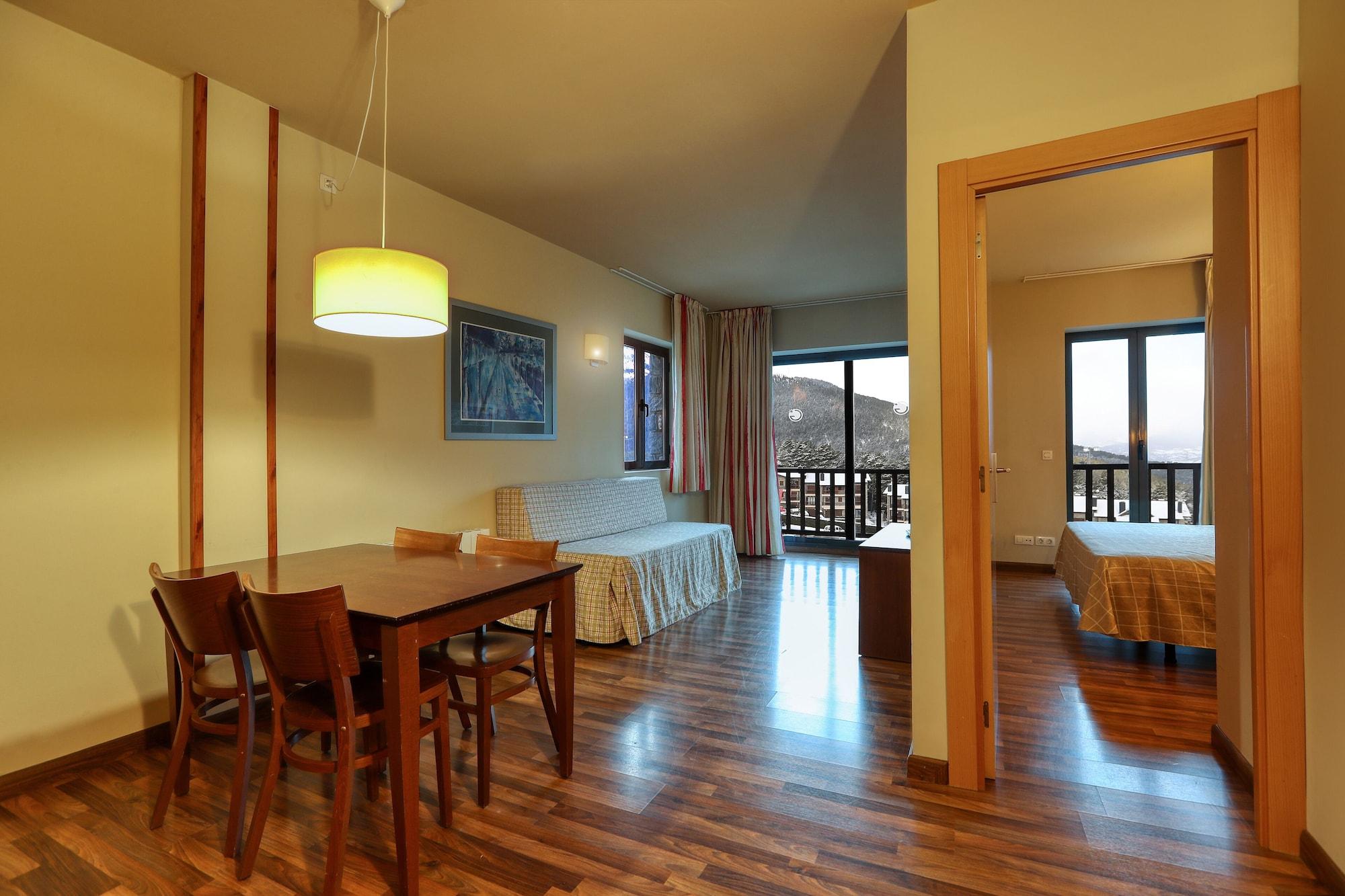 Guitart La Molina Aparthotel & Spa Eksteriør billede